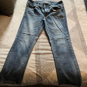 American Eagle capris size 8